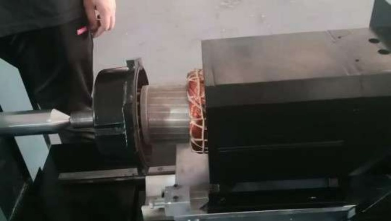 臥式電機(jī)軸承壓裝機(jī) 臥式電機(jī)軸承壓裝機(jī)